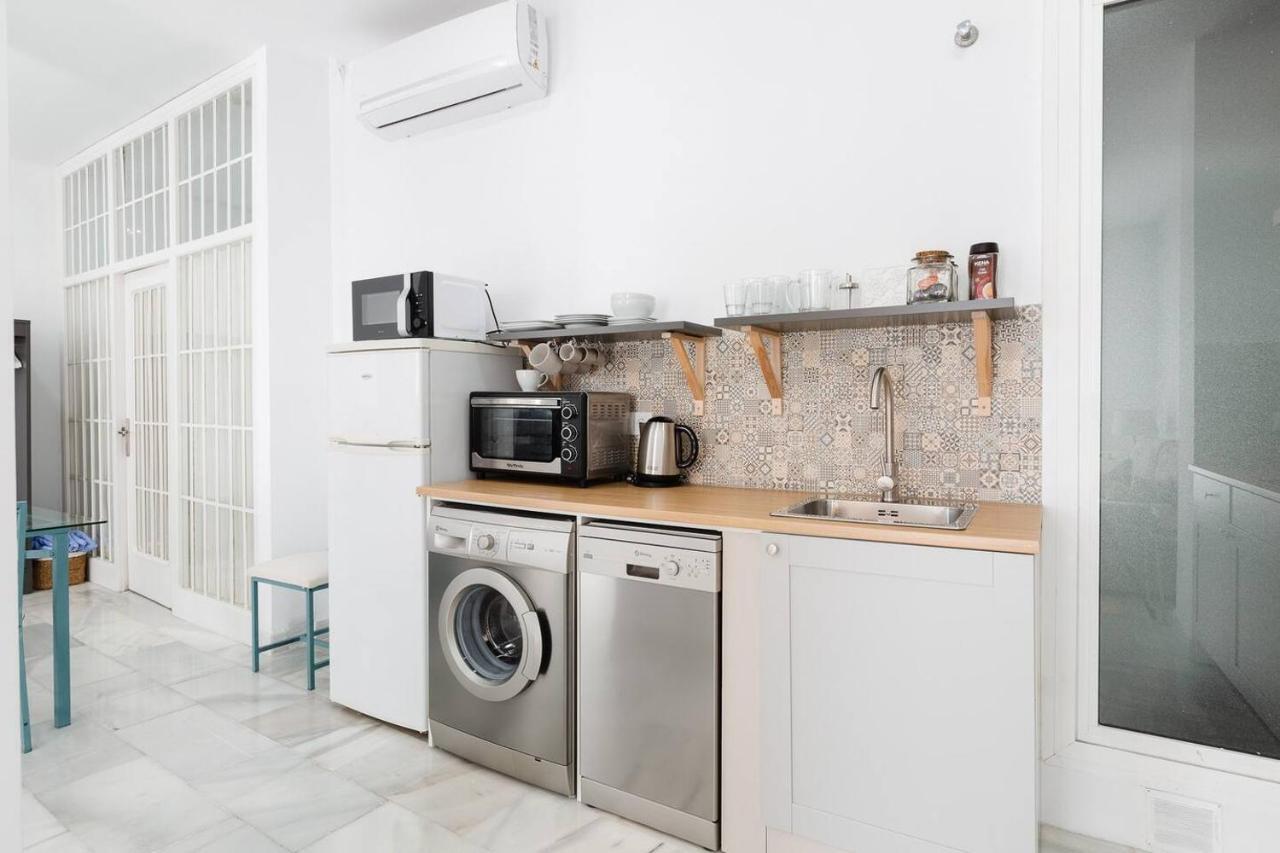 Loft En Primera Linea Del Paseo Maritimo Malaga Luaran gambar