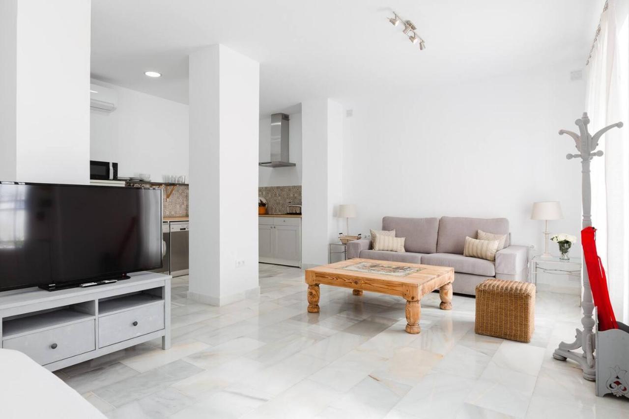 Loft En Primera Linea Del Paseo Maritimo Malaga Luaran gambar