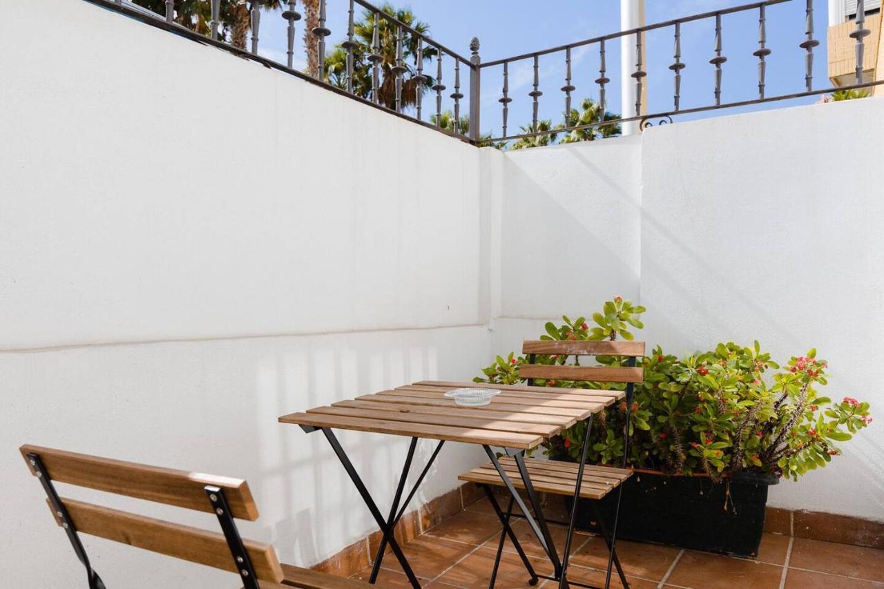 Loft En Primera Linea Del Paseo Maritimo Malaga Luaran gambar