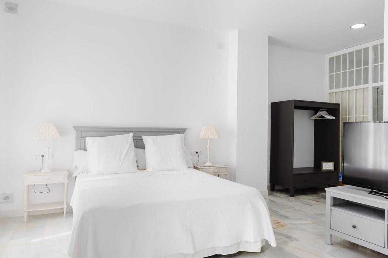 Loft En Primera Linea Del Paseo Maritimo Malaga Luaran gambar